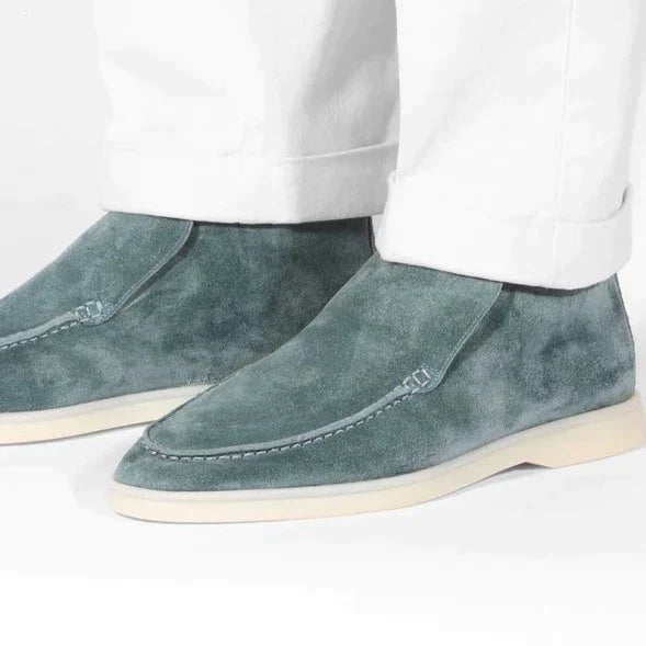 AVEREI SUEDE SHOES