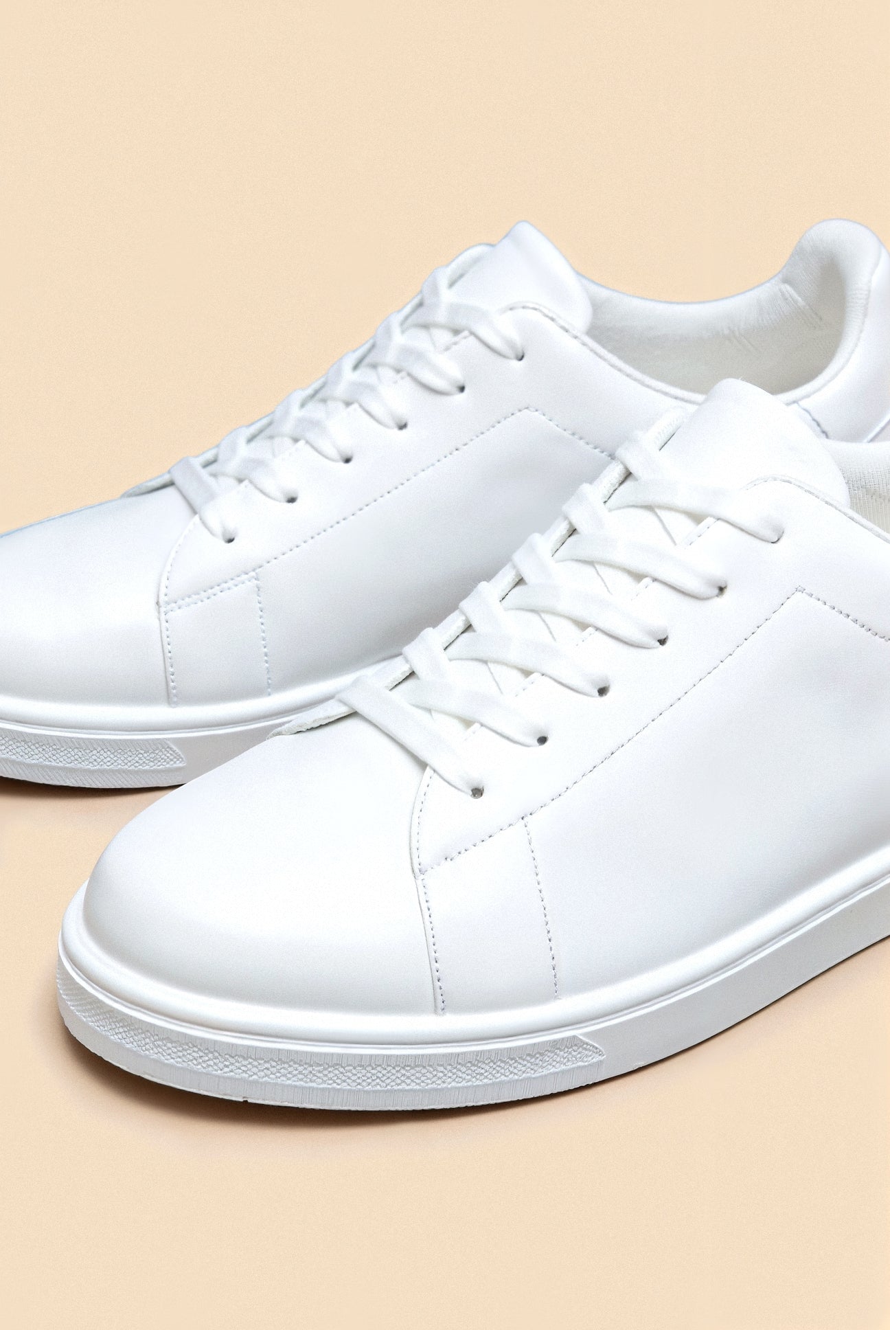 AVEREI CLASSIC SNEAKER