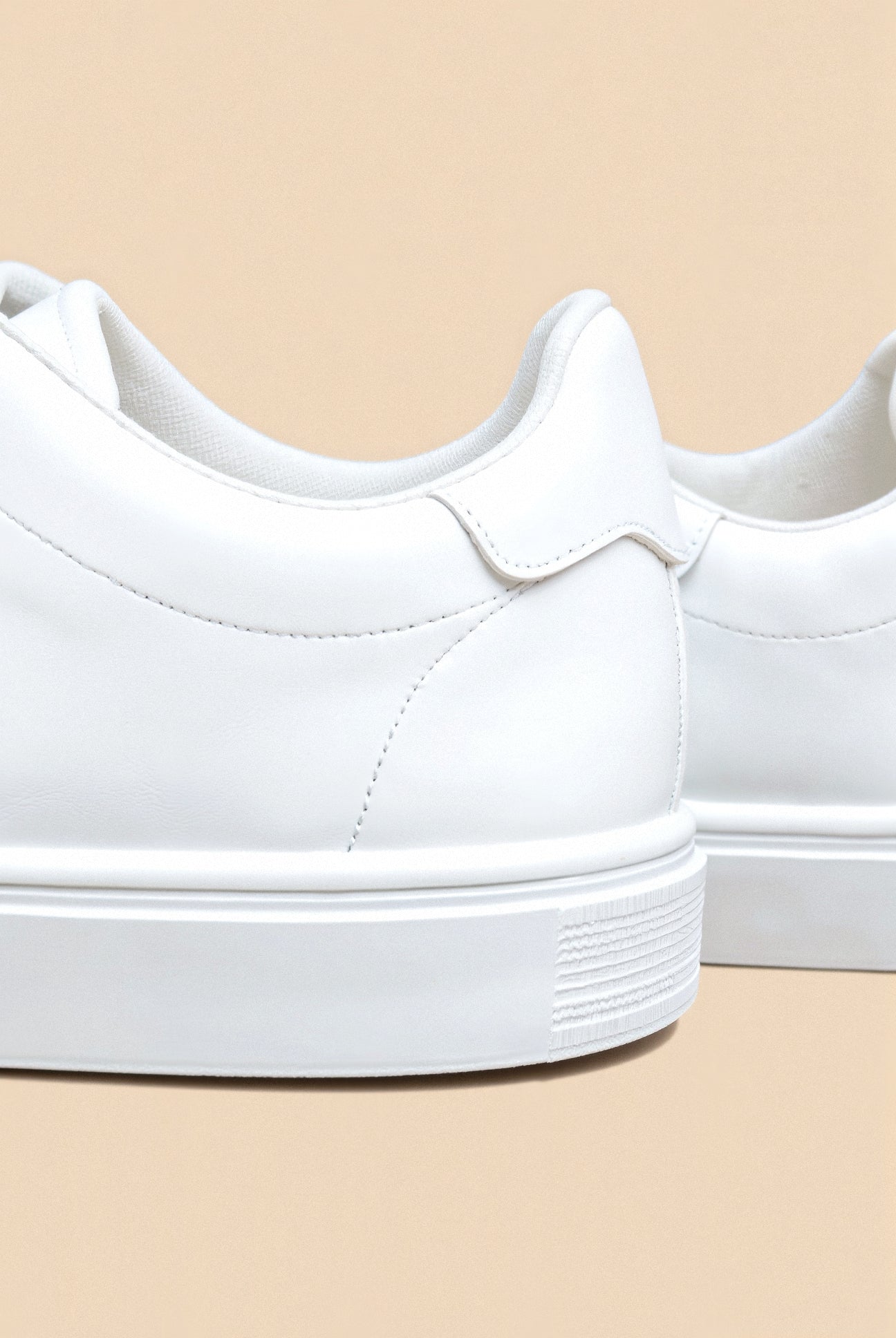 AVEREI CLASSIC SNEAKER