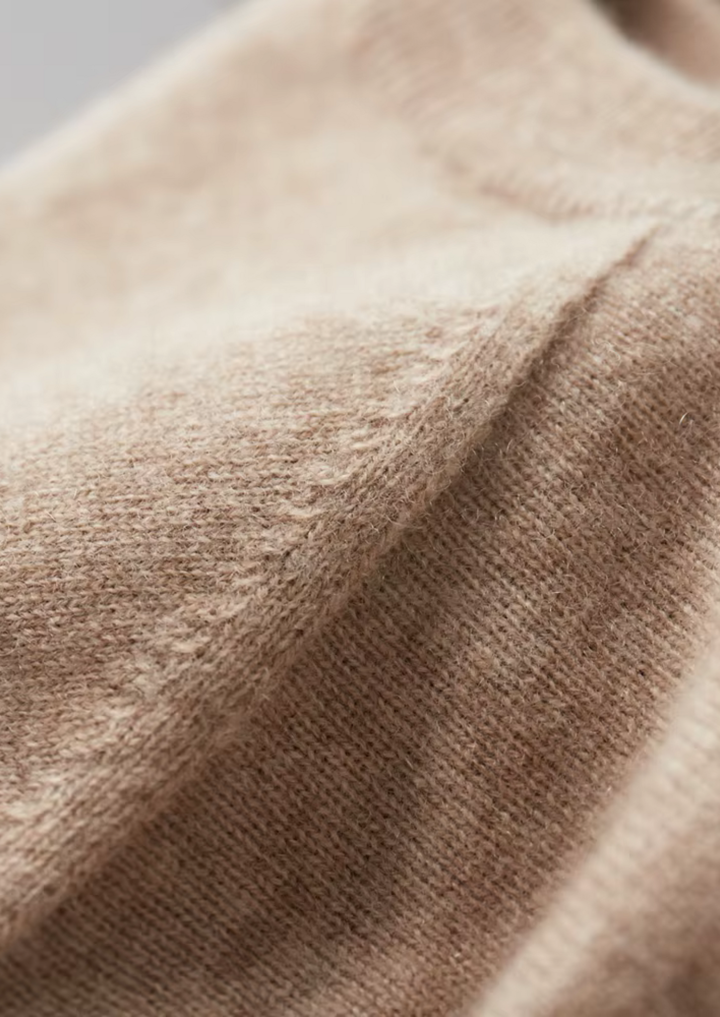 CASHMERE CLASSIC CREWNECK T-SHIRT