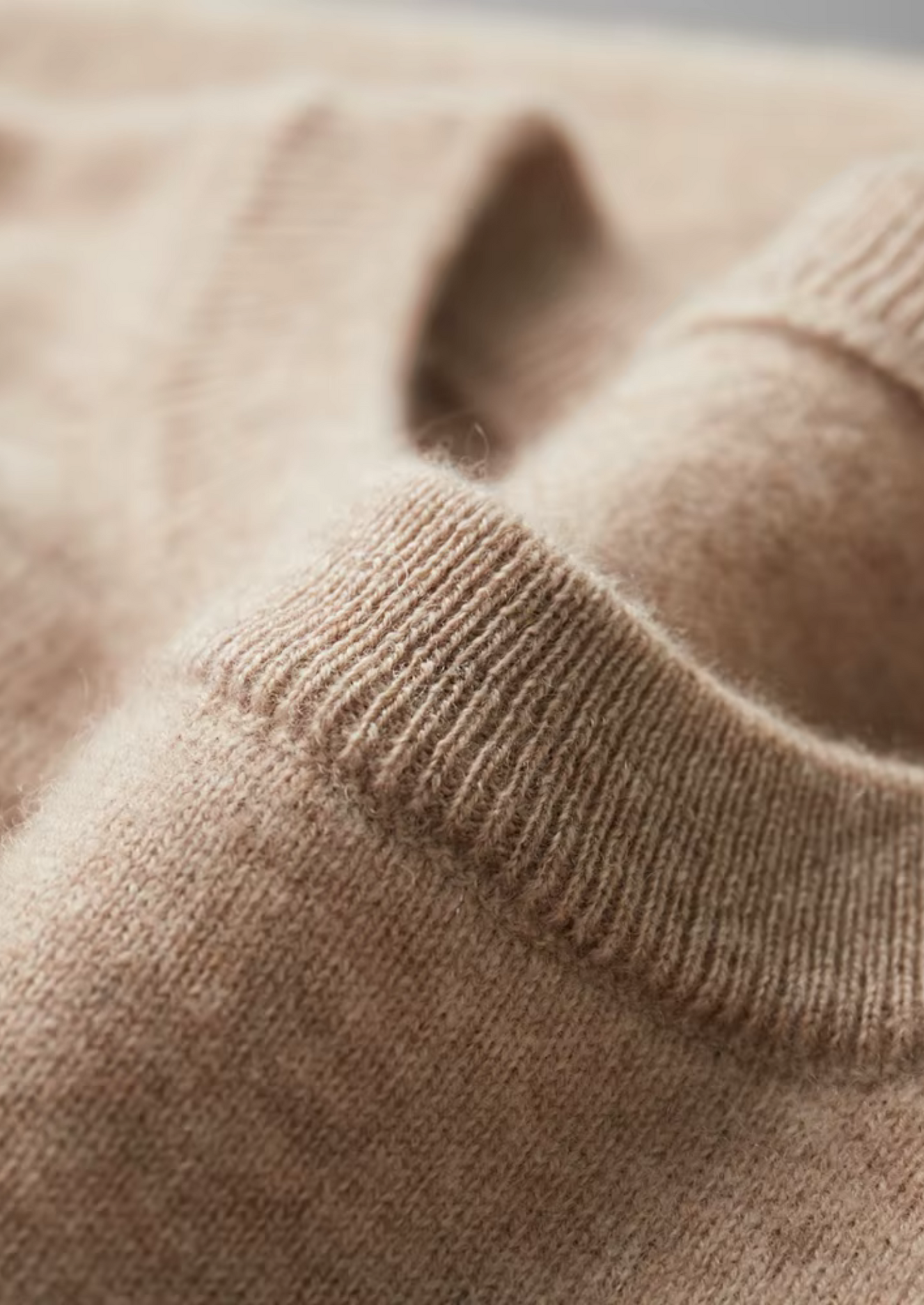 CASHMERE CLASSIC CREWNECK T-SHIRT