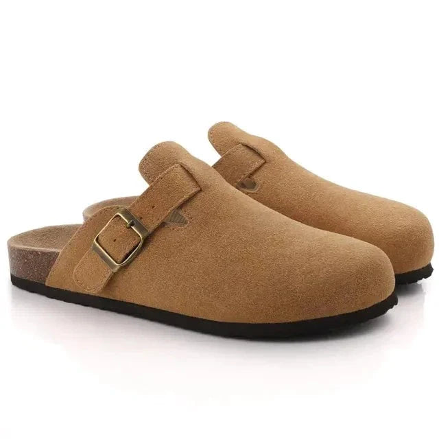 AVEREI SUEDE CLOGS