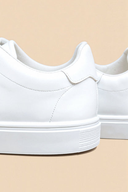 AVEREI CLASSIC SNEAKER