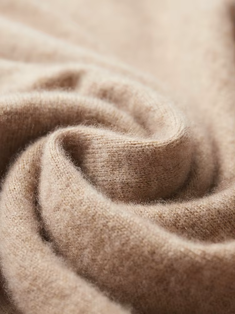 CASHMERE HOODED SWEATER