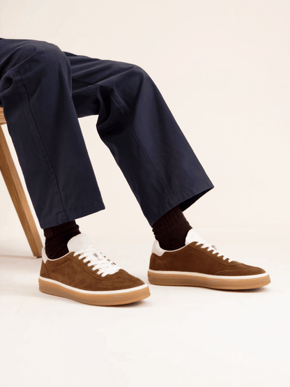 CASUAL SUEDE SNEAKER